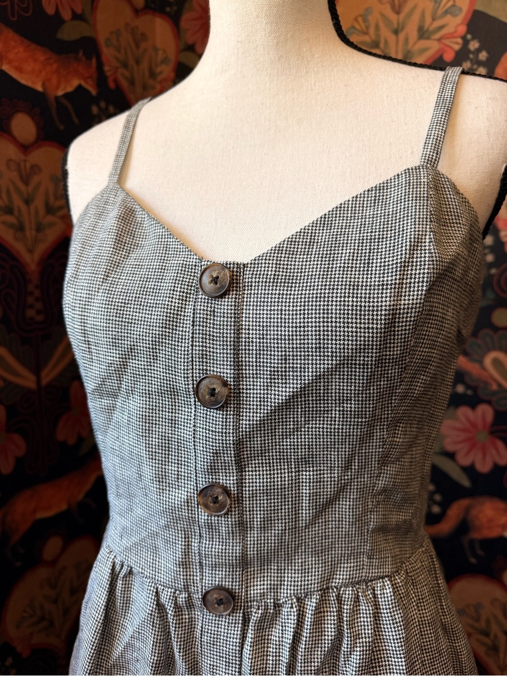 SOLD!!!!!!Reformation Thelma Linen Midi Dress Size 8 Black Buttons Sundress - Picture 3 of 6